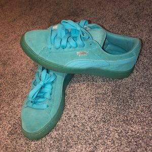 Puma suede
